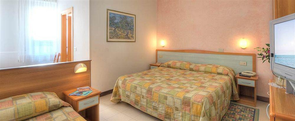 Hotel Giannino Porto Recanati Eksteriør bilde